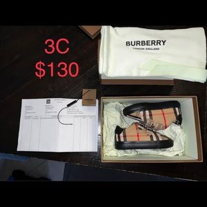 Toddler Burberry Velcro shoes. Size 3C Worn twice
